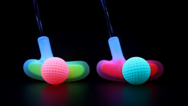 3D Blacklight Minigolf Tickets