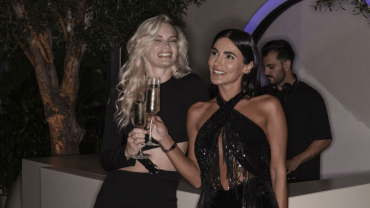 Bubbly Nights - 2 hours of free-flowing selected bubbles and 2 starters