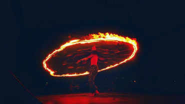 Dubai Red Dunes Desert Safari, Dune Bashing, Shows And BBQ Dinner